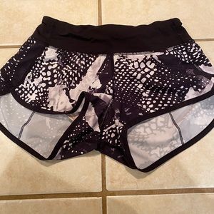 lululemon speed up shorts